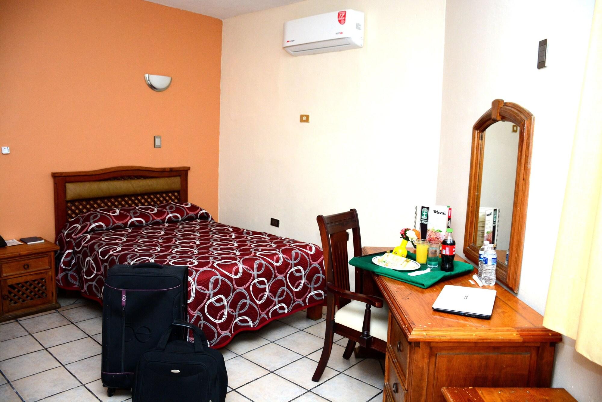 Hotel Las Fuentes لوس موتشيس المظهر الخارجي الصورة