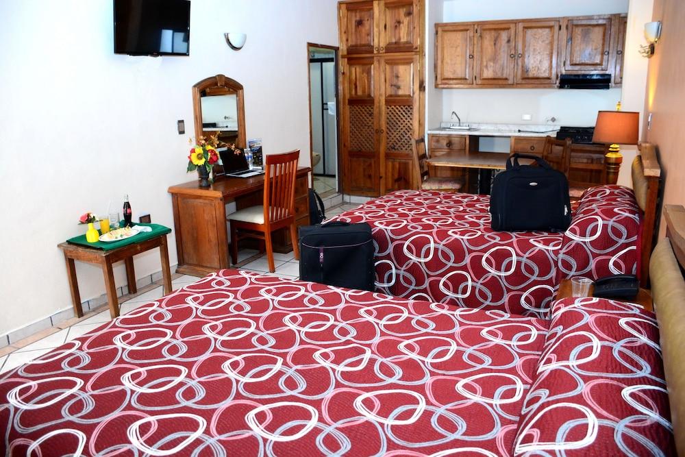 Hotel Las Fuentes لوس موتشيس المظهر الخارجي الصورة