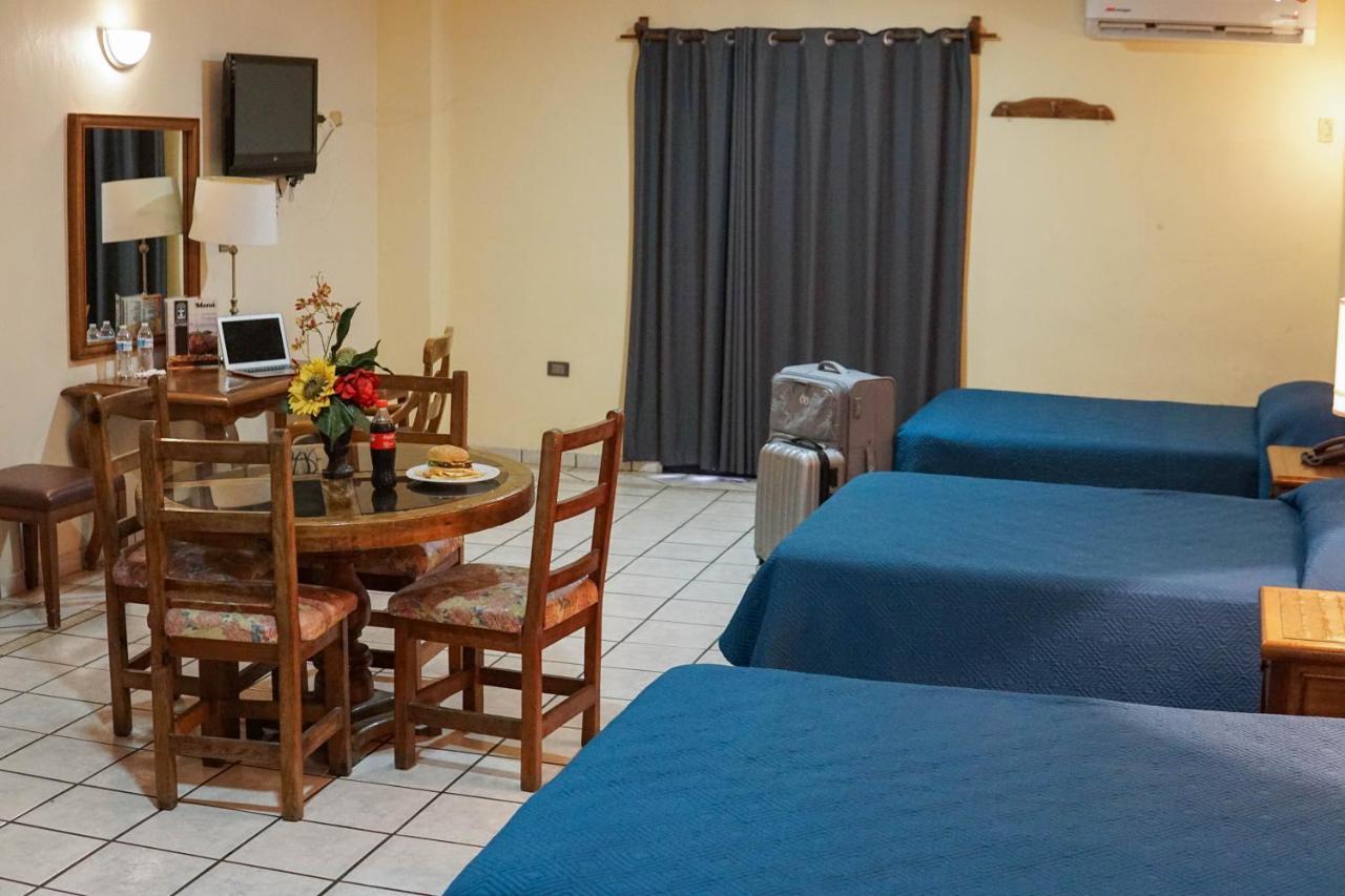 Hotel Las Fuentes لوس موتشيس المظهر الخارجي الصورة