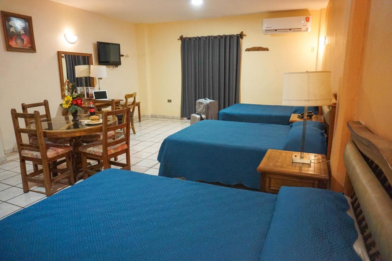 Hotel Las Fuentes لوس موتشيس المظهر الخارجي الصورة